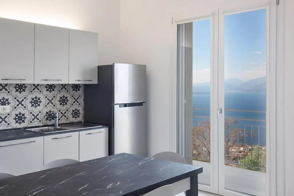 Apartment Villa Malu - Apt Mara - Piscina E Vista Lago Torri Del Benaco Italy