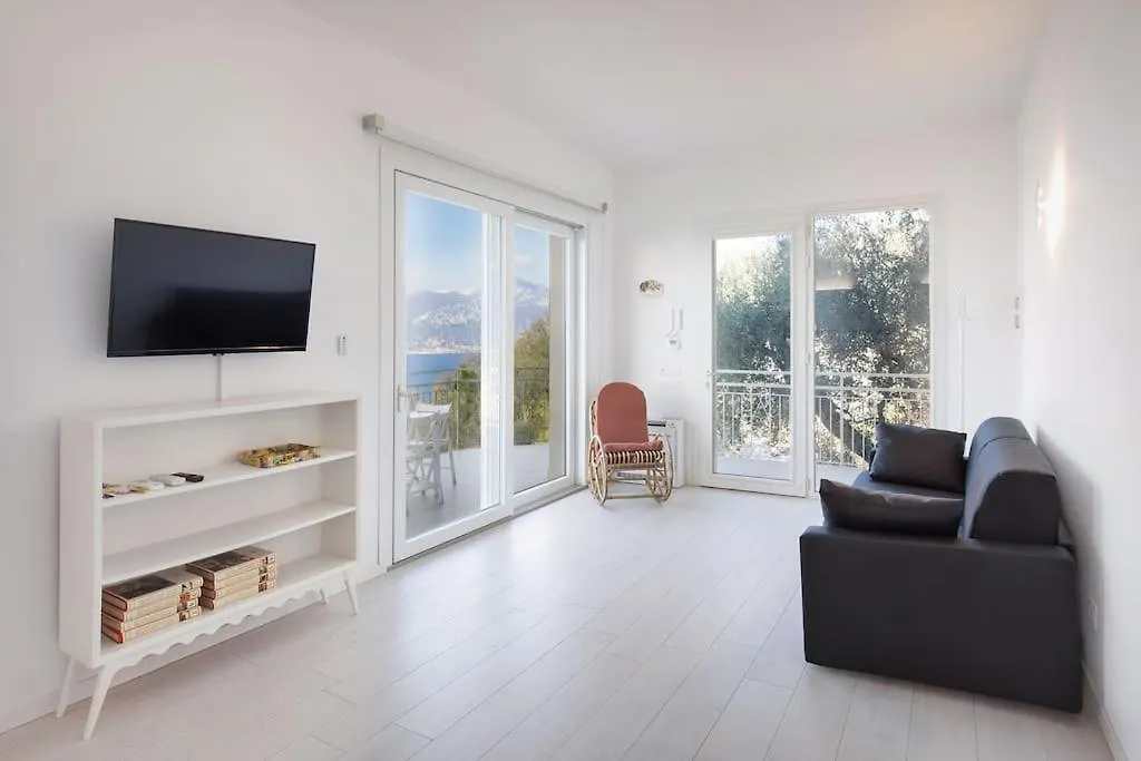 Apartment Villa Malu - Apt Mara - Piscina E Vista Lago Torri Del Benaco